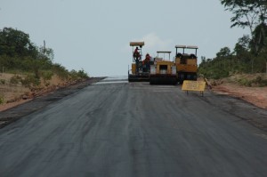CGL-AM lança edital para licitar serviços de manutenção e conservação na rodovia AM-010
