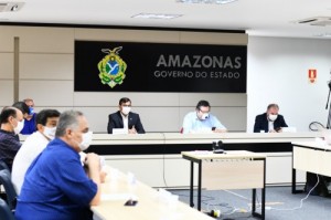 Governo do Amazonas prorroga restrições e apresenta plano de reabertura da economia condicionado à curva da Covid-19